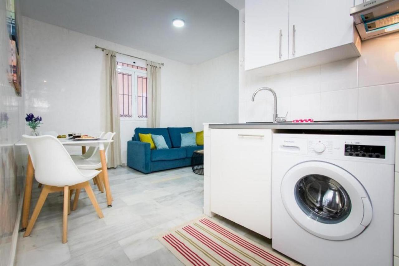 Holidays2Malaga Eduardo Ocon Ground Floor Renovated Apartment In The City Center Zewnętrze zdjęcie