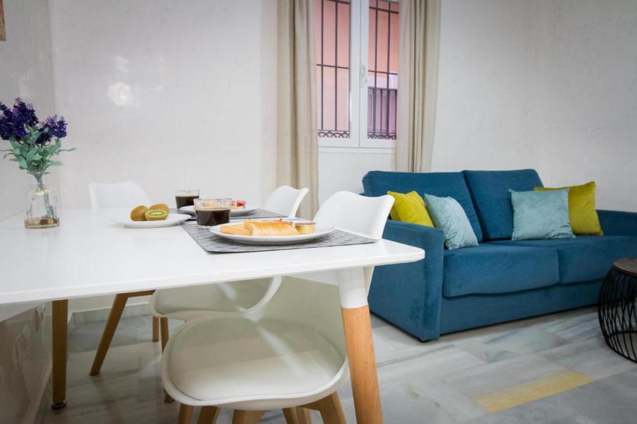 Holidays2Malaga Eduardo Ocon Ground Floor Renovated Apartment In The City Center Zewnętrze zdjęcie